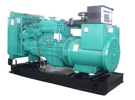 东澳镇80kw康明斯柴油发电机组图片 东澳镇80kw康明斯柴油发电机组图片